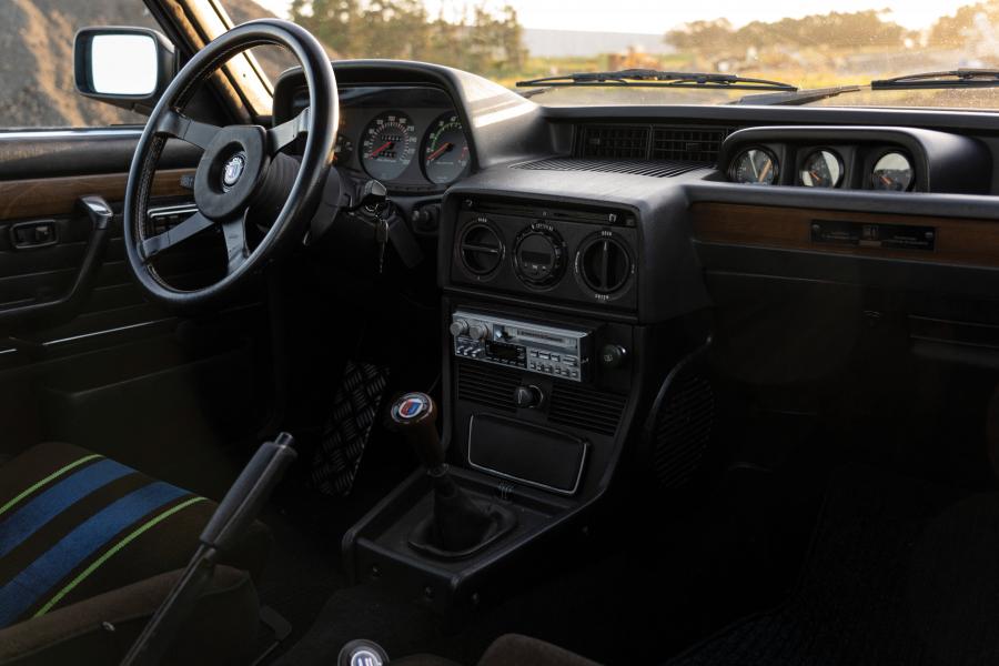 Торпедо Alpina B7 S Turbo (E12) 1981 года  (JP) (фото 25 из 27)